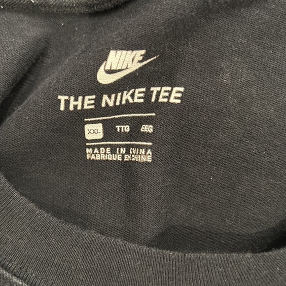 Nike Short Sleeve Shirt, Size XXL - Picture 5 of 7